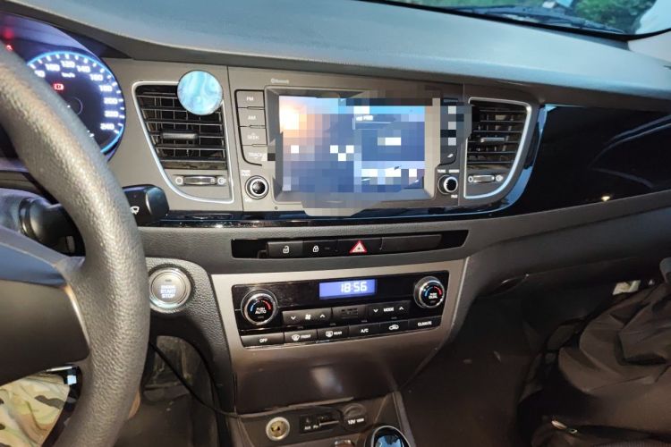 Used Hyundai Mistra 2016 1.8L Automatic Smart GLS Audio And AC Panel