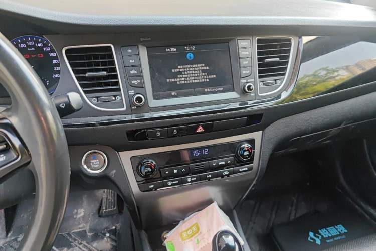 Used Hyundai Mistra 2016 1.8L Automatic Smart GLS Audio And AC Panel