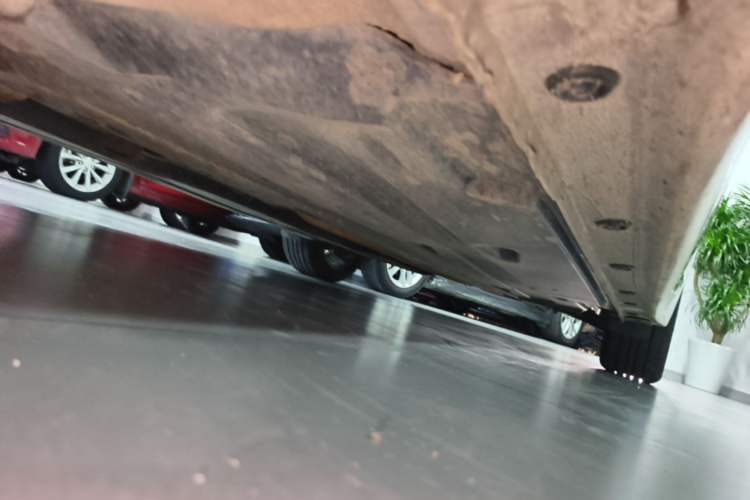 Used Hyundai Mistra 2016 1.6T Automatic Smart GLS Chassis Front Left