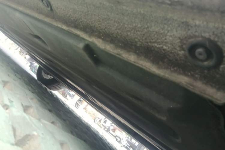 Used Hyundai Mistra 2016 1.8L Automatic Smart GLS Chassis Front Right