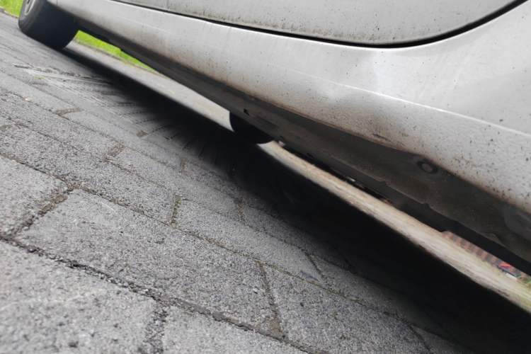 Used Hyundai Mistra 2016 1.8L Manual Comfort GL Model Chassis Rear Left
