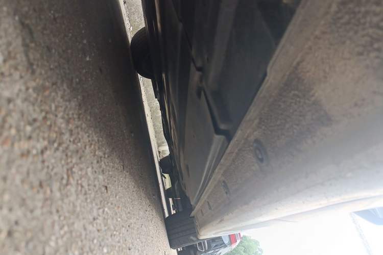 Used Hyundai Mistra 2016 1.8L Automatic Deluxe DLX Model Chassis Rear Right