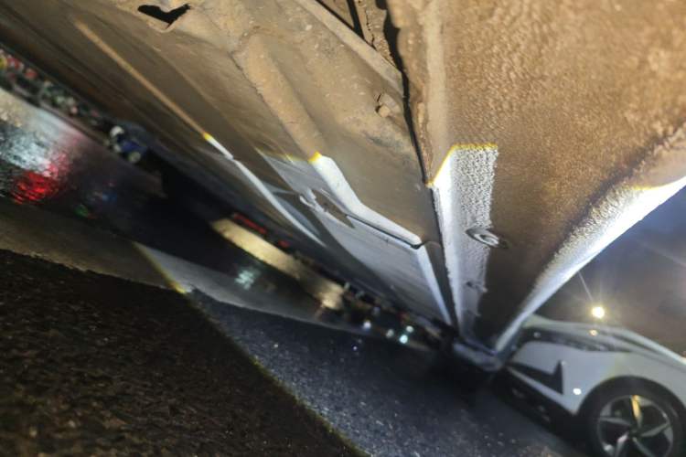 Used Hyundai Mistra 2016 1.8L Automatic Smart GLS Chassis Rear Right