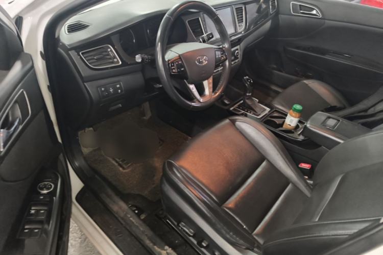 Used Hyundai Mistra 2016 1.8L Automatic Deluxe DLX Model Driver Seat