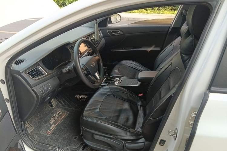 Used Hyundai Mistra 2016 1.6T Automatic Smart GLS Driver Seat