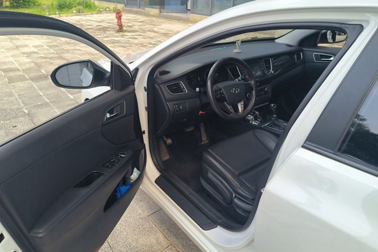Used Hyundai Mistra 2016 1.8L Automatic Smart GLS Driver Seat
