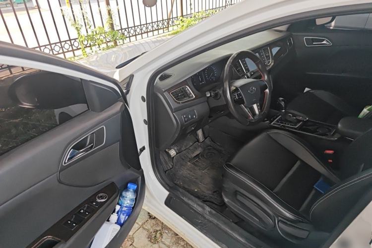 Used Hyundai Mistra 2016 1.6T Automatic Smart GLS Driver Seat