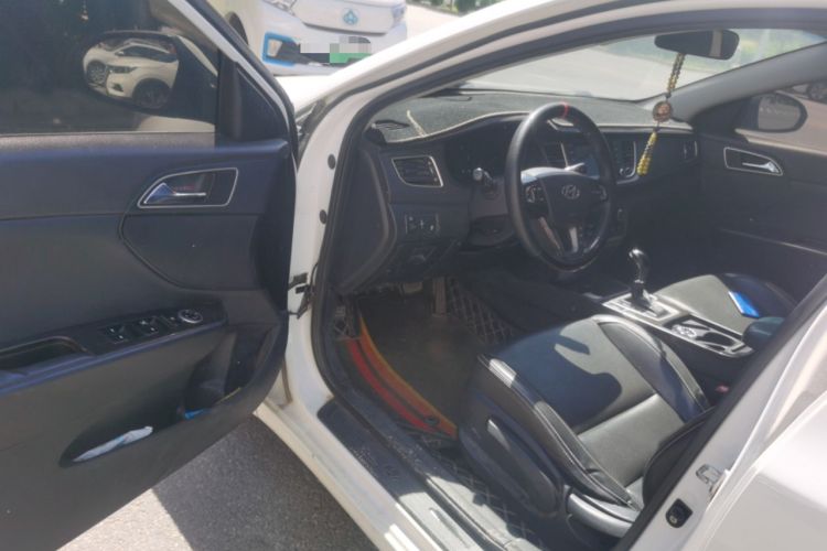 Used Hyundai Mistra 2016 1.6T Automatic Smart GLS Driver Seat