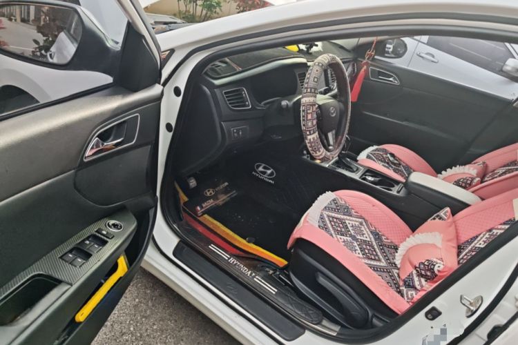 Used Hyundai Mistra 2016 1.8L Automatic Smart GLS Driver Seat