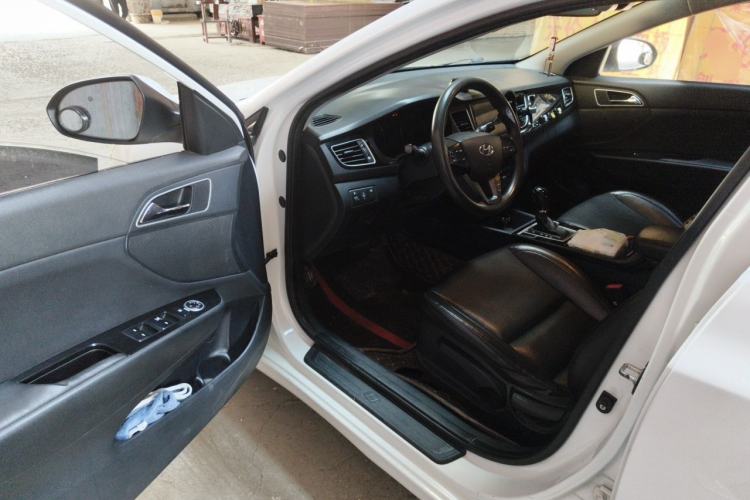 Used Hyundai Mistra 2016 1.8L Automatic Smart GLS Driver Seat