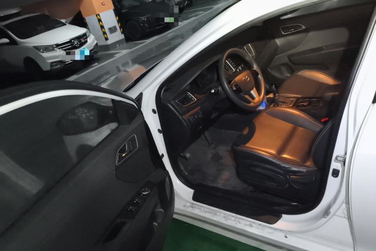 Used Hyundai Mistra 2016 1.6T Automatic Smart GLS Driver Seat