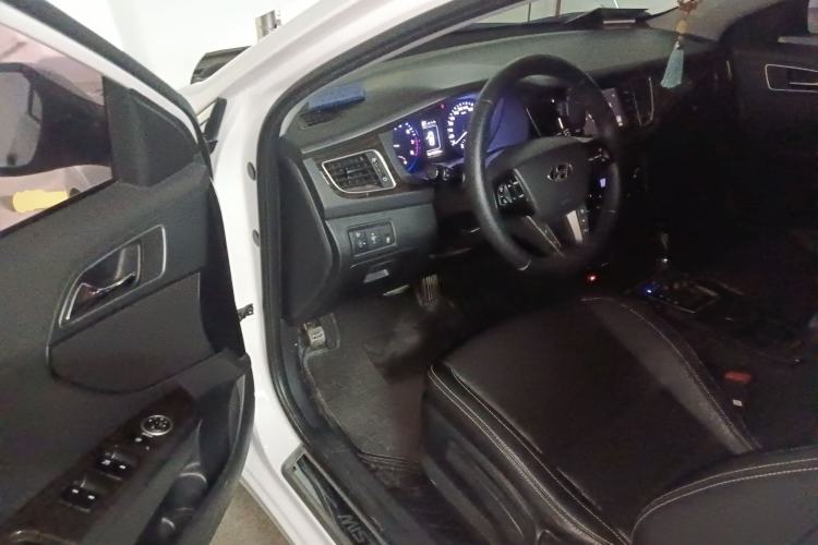 Used Hyundai Mistra 2016 1.6T Automatic Smart GLS Driver Seat