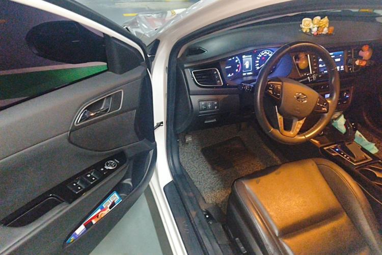 Used Hyundai Mistra 2016 1.8L Automatic Deluxe DLX Model Driver Seat