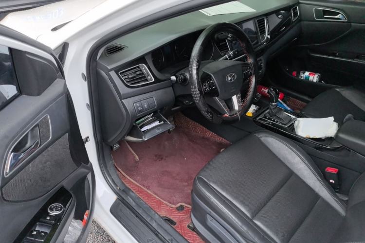 Used Hyundai Mistra 2016 1.8L Automatic Smart GLS Driver Seat