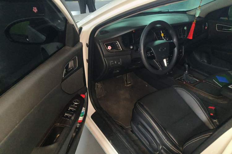 Used Hyundai Mistra 2016 1.6T Automatic Smart GLS Driver Seat