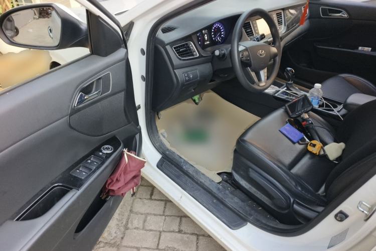 Used Hyundai Mistra 2016 1.8L Automatic Smart GLS Driver Seat