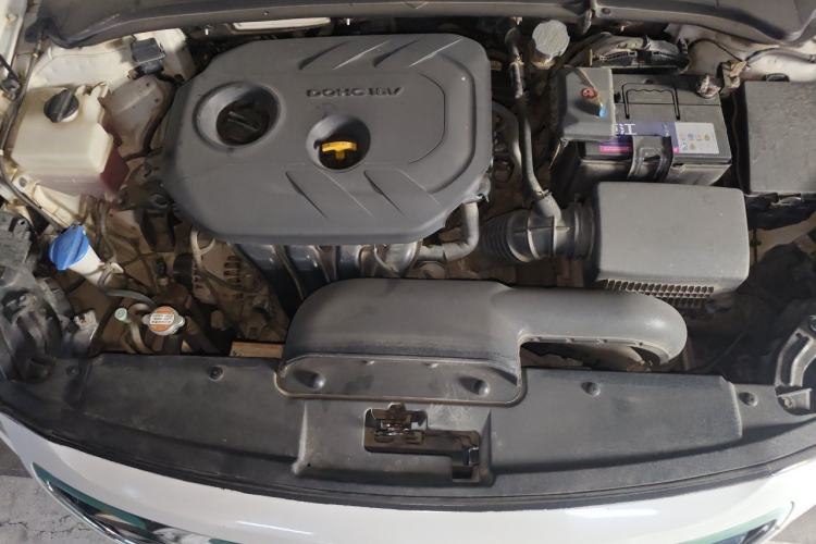 Used Hyundai Mistra 2016 1.8L Automatic Smart GLS Engine Bay