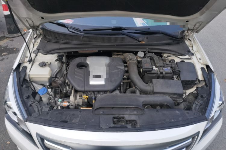 Used Hyundai Mistra 2016 1.6T Automatic Flagship TOP Model Engine Bay