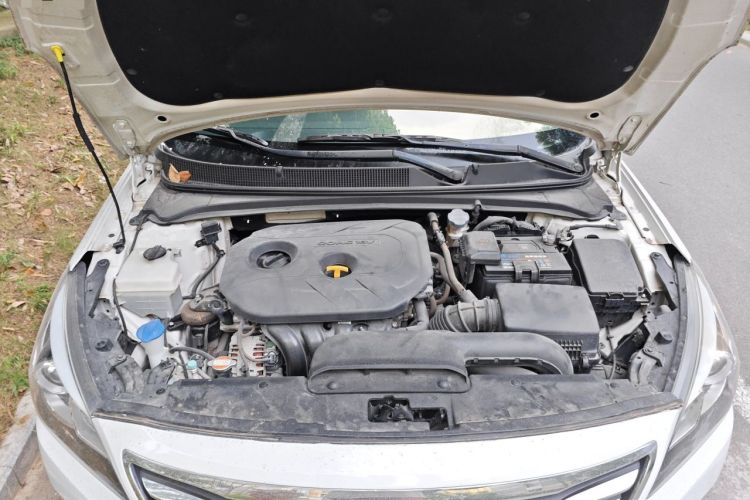 Used Hyundai Mistra 2016 1.8L Automatic Deluxe DLX Model Engine Bay