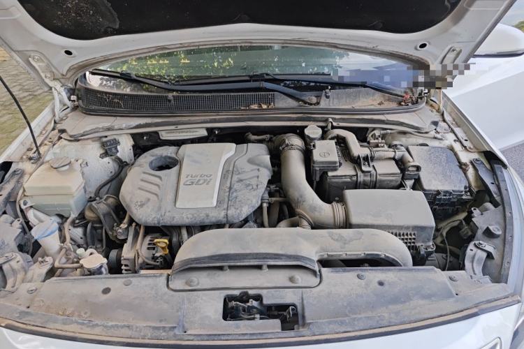 Used Hyundai Mistra 2016 1.6T Automatic Smart GLS Engine Bay