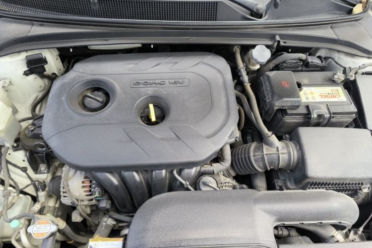 Used Hyundai Mistra 2016 1.8L Automatic Smart GLS Engine Bay