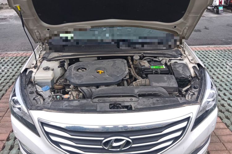 Used Hyundai Mistra 2016 1.8L Automatic Smart GLS Engine Bay