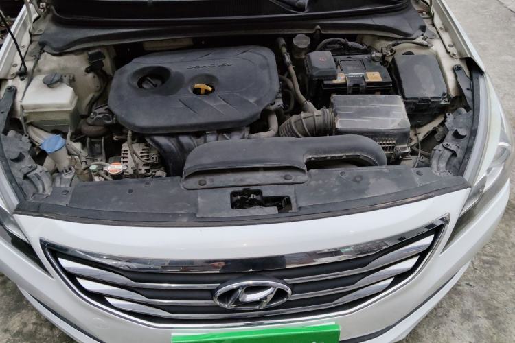 Used Hyundai Mistra 2016 1.8L Automatic Smart GLS Engine Bay