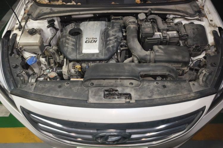 Used Hyundai Mistra 2016 1.6T Automatic Smart GLS Engine Bay