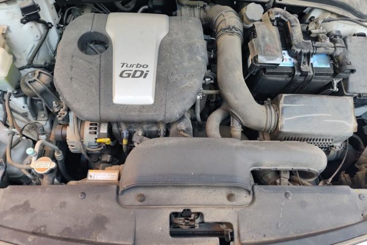 Used Hyundai Mistra 2016 1.6T Automatic Flagship TOP Model Engine Bay