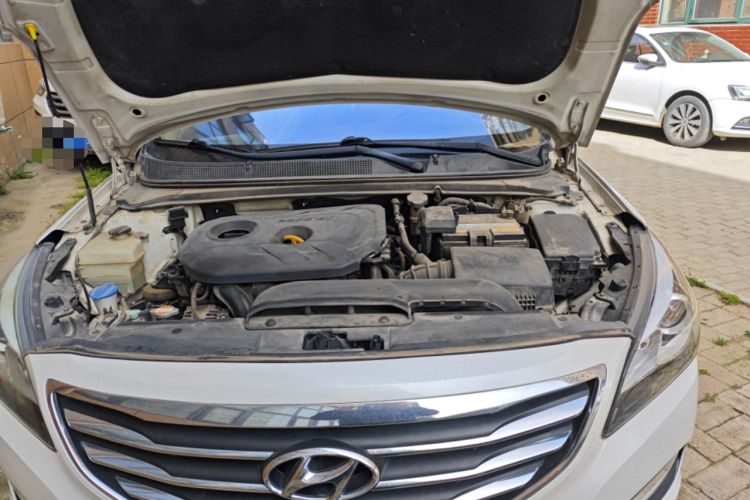 Used Hyundai Mistra 2016 1.8L Automatic Smart GLS Engine Bay