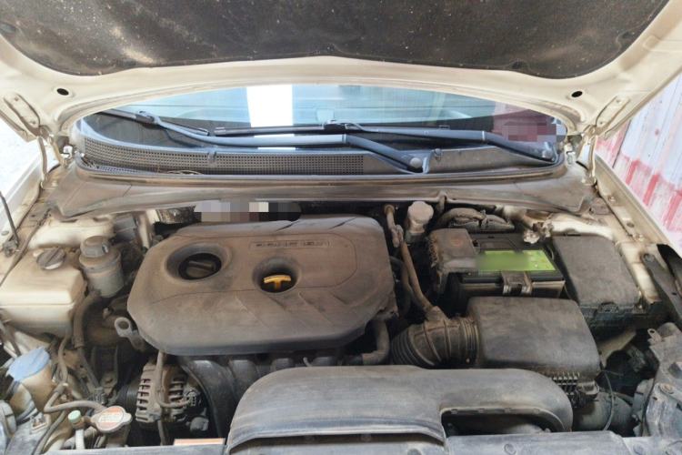 Used Hyundai Mistra 2016 1.8L Automatic Smart GLS Engine Bay