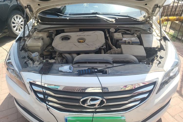 Used Hyundai Mistra 2016 1.8L Automatic Smart GLS Engine Bay