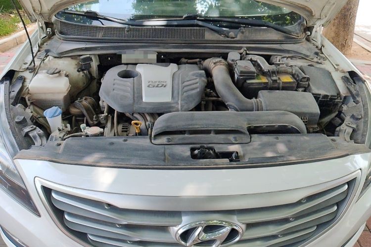 Used Hyundai Mistra 2016 1.6T Automatic Smart GLS Engine Bay