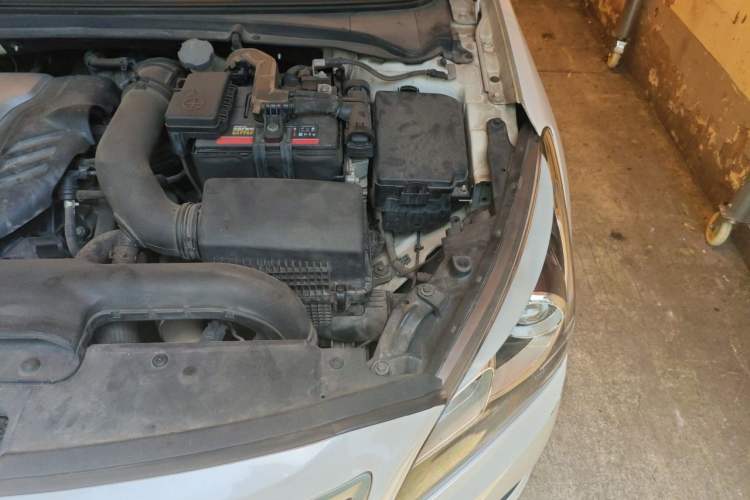 Used Hyundai Mistra 2016 1.6T Automatic Smart GLS Engine Bay Left