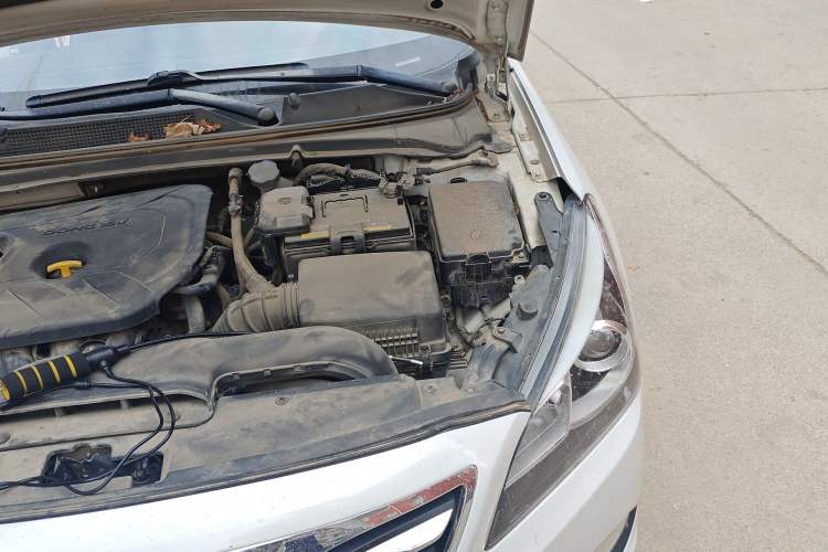 Used Hyundai Mistra 2016 1.8L Automatic Smart GLS Engine Bay Left