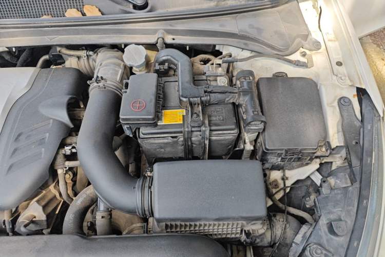 Used Hyundai Mistra 2016 1.6T Automatic Smart GLS Engine Bay Left