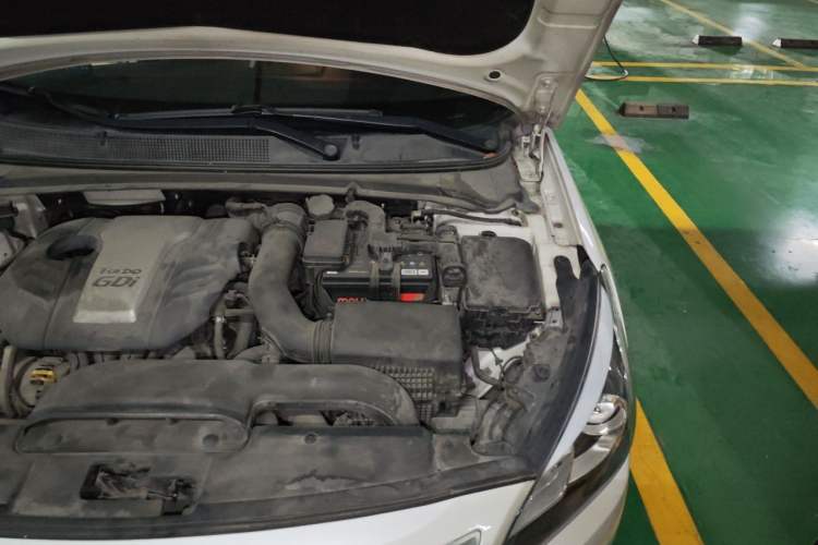 Used Hyundai Mistra 2016 1.6T Automatic Smart GLS Engine Bay Left