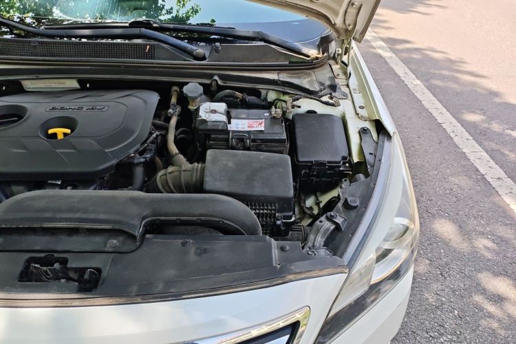 Used Hyundai Mistra 2016 1.8L Automatic Smart GLS Engine Bay Left