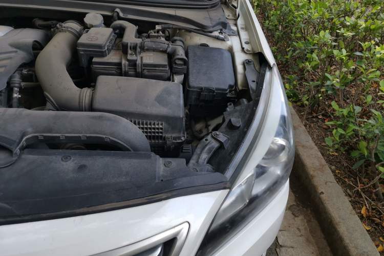 Used Hyundai Mistra 2016 1.6T Automatic Smart GLS Engine Bay Left
