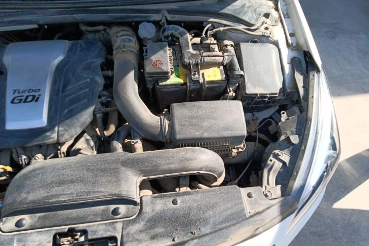 Used Hyundai Mistra 2016 1.6T Automatic Smart GLS Engine Bay Left