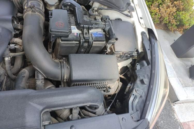 Used Hyundai Mistra 2016 1.6T Automatic Smart GLS Engine Bay Left