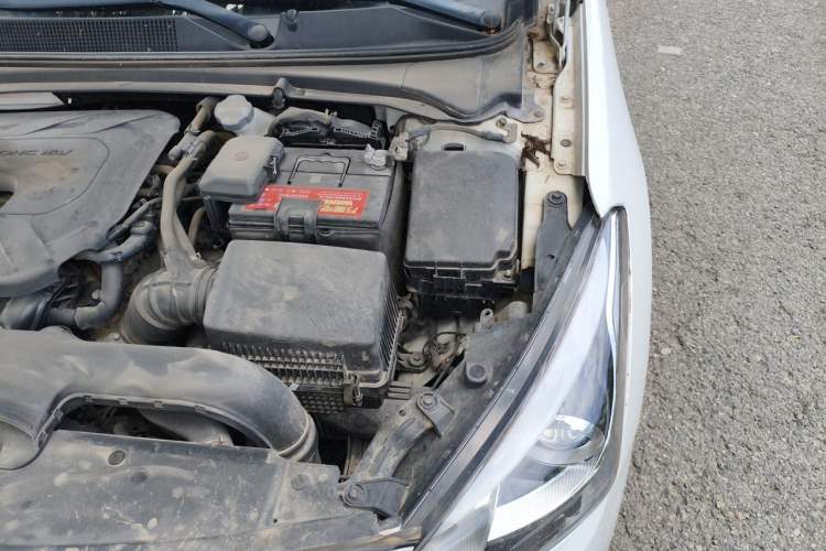 Used Hyundai Mistra 2016 1.8L Automatic Smart GLS Engine Bay Left