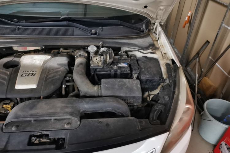 Used Hyundai Mistra 2016 1.6T Automatic Smart GLS Engine Bay Left