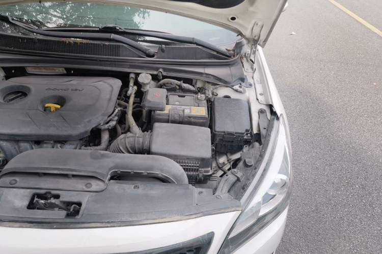 Used Hyundai Mistra 2016 1.8L Automatic Smart GLS Engine Bay Left
