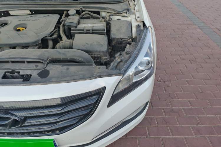 Used Hyundai Mistra 2016 1.8L Automatic Smart GLS Engine Bay Left