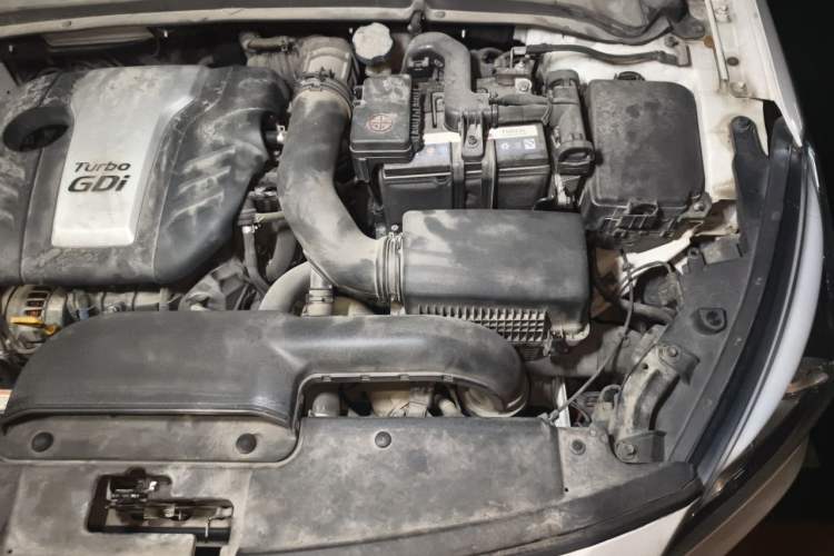 Used Hyundai Mistra 2016 1.6T Automatic Smart GLS Engine Bay Left