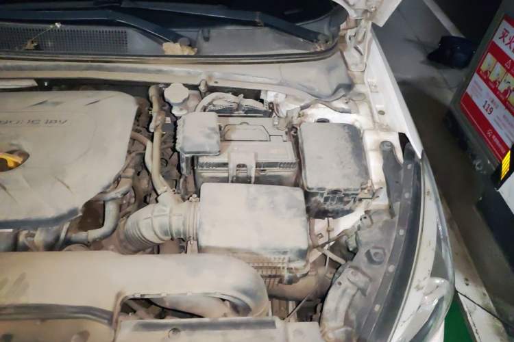 Used Hyundai Mistra 2016 1.8L Automatic Smart GLS Engine Bay Left