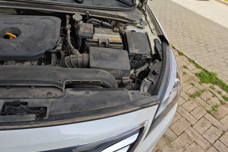Used Hyundai Mistra 2016 1.8L Automatic Smart GLS Engine Bay Left