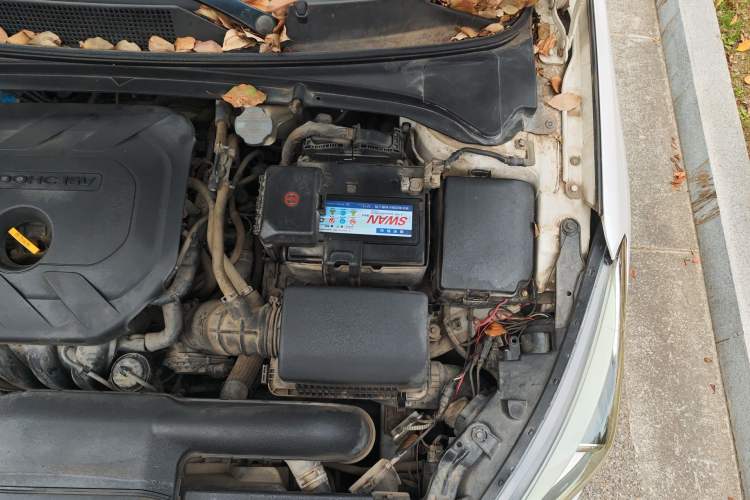 Used Hyundai Mistra 2016 1.8L Automatic Smart GLS Engine Bay Left