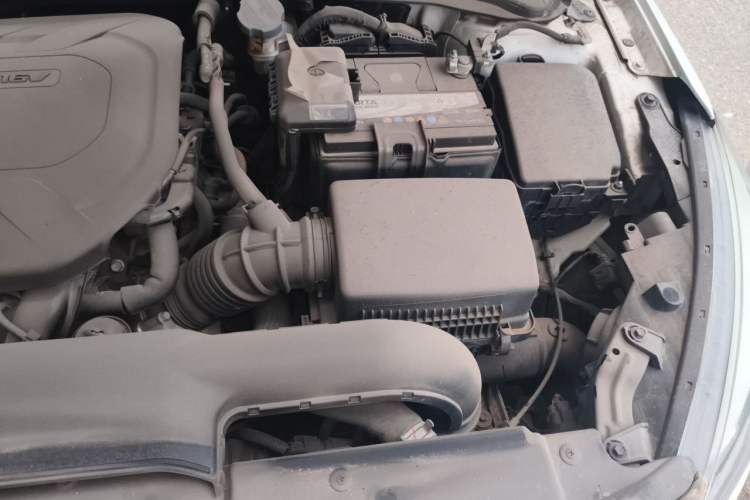 Used Hyundai Mistra 2016 1.8L Automatic Smart GLS Engine Bay Left
